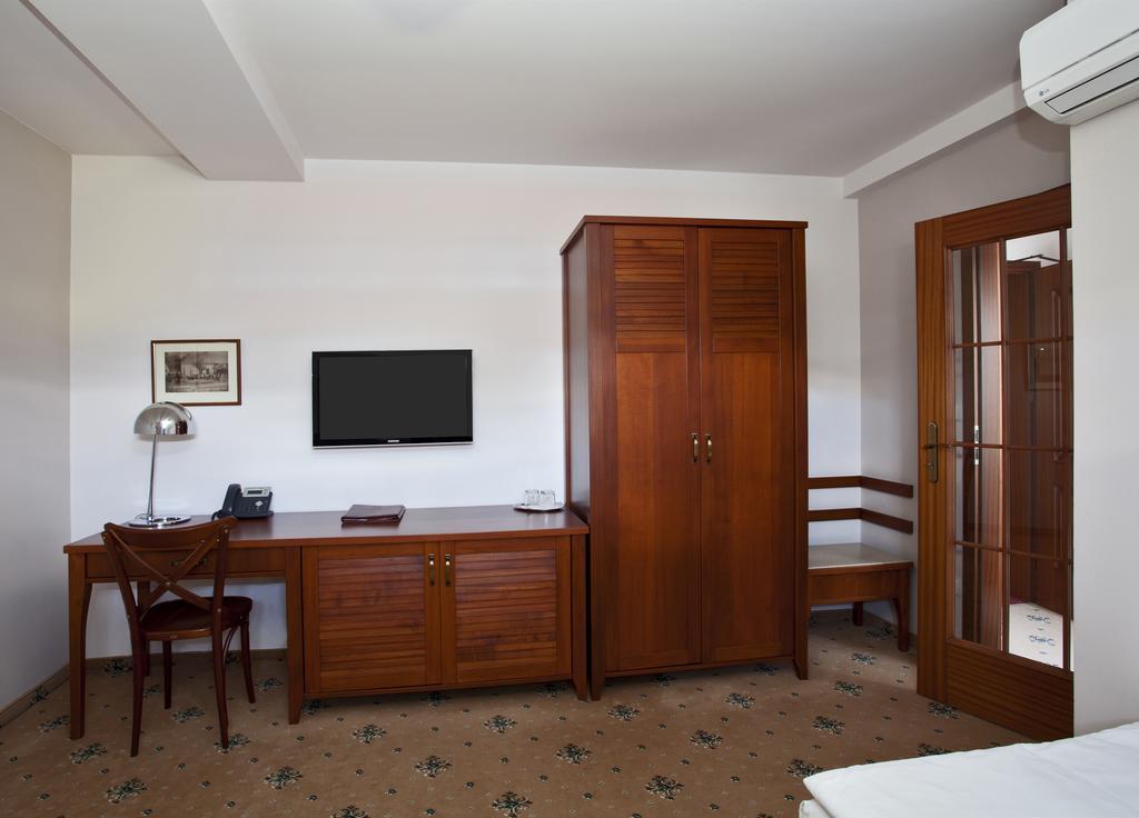 Hotel Tacl Holešov 외부 사진