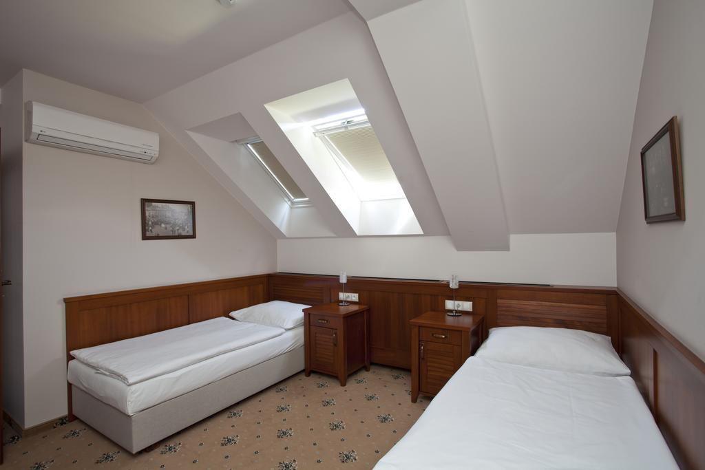 Hotel Tacl Holešov 외부 사진