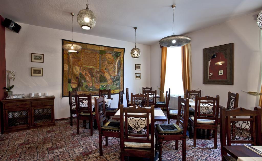 Hotel Tacl Holešov 외부 사진
